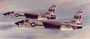 F-8C из состава 334-й истребительной эскадрильи КМП США. Эль-Торо, 1966 год