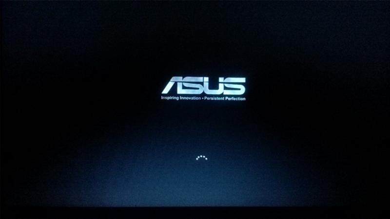 Asus зависает на логотипе