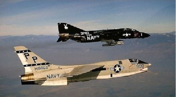 Палубный истребитель F-8 Crusader, его предшественники и потомки (часть 2)